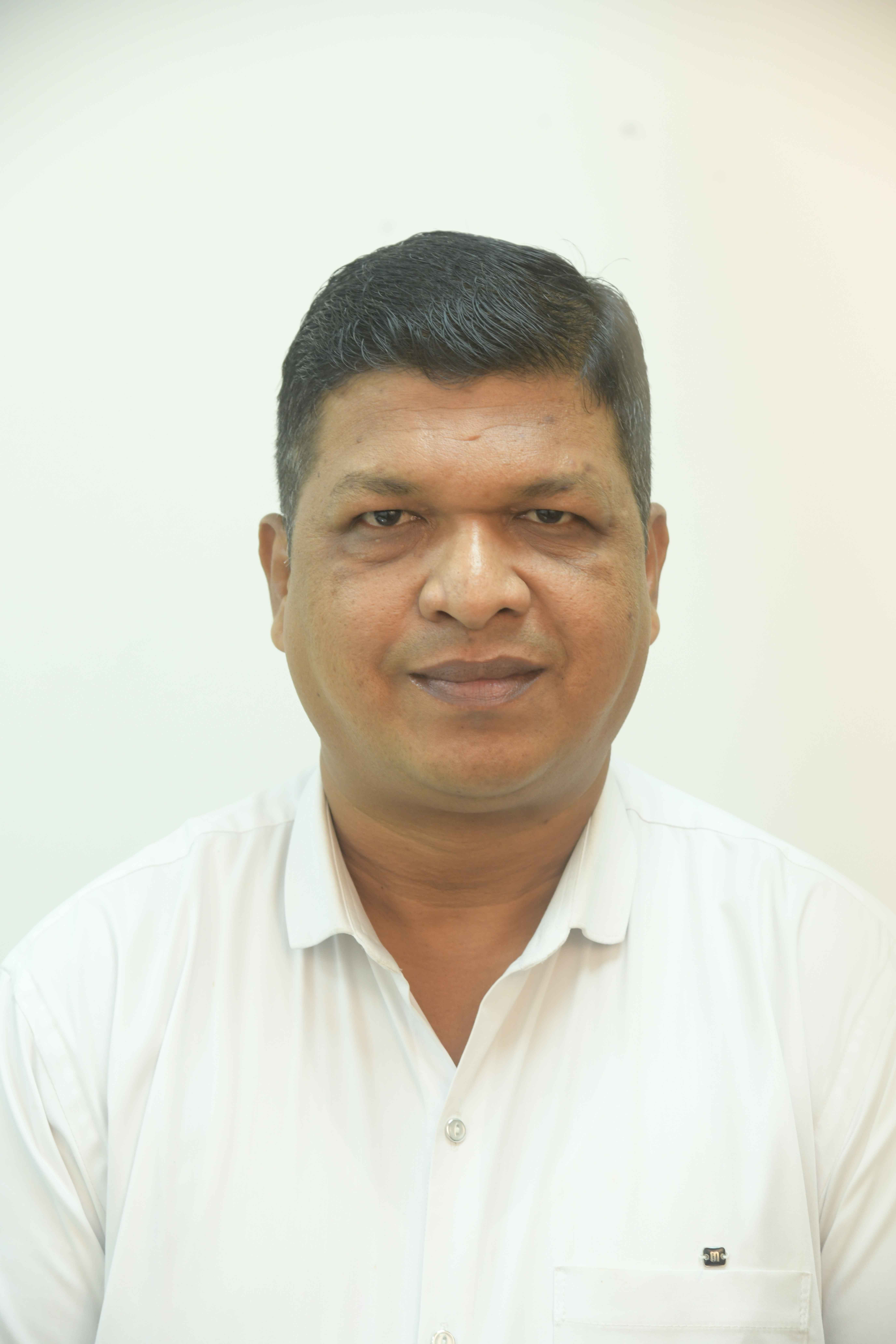 Shri Suresh T. Ghare